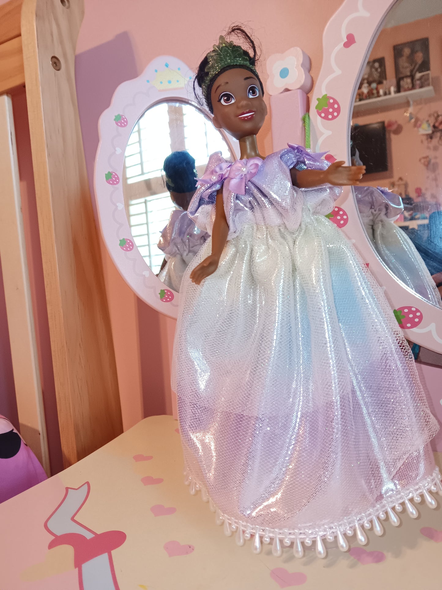 10 $ Barbie, Ken , Disney princess