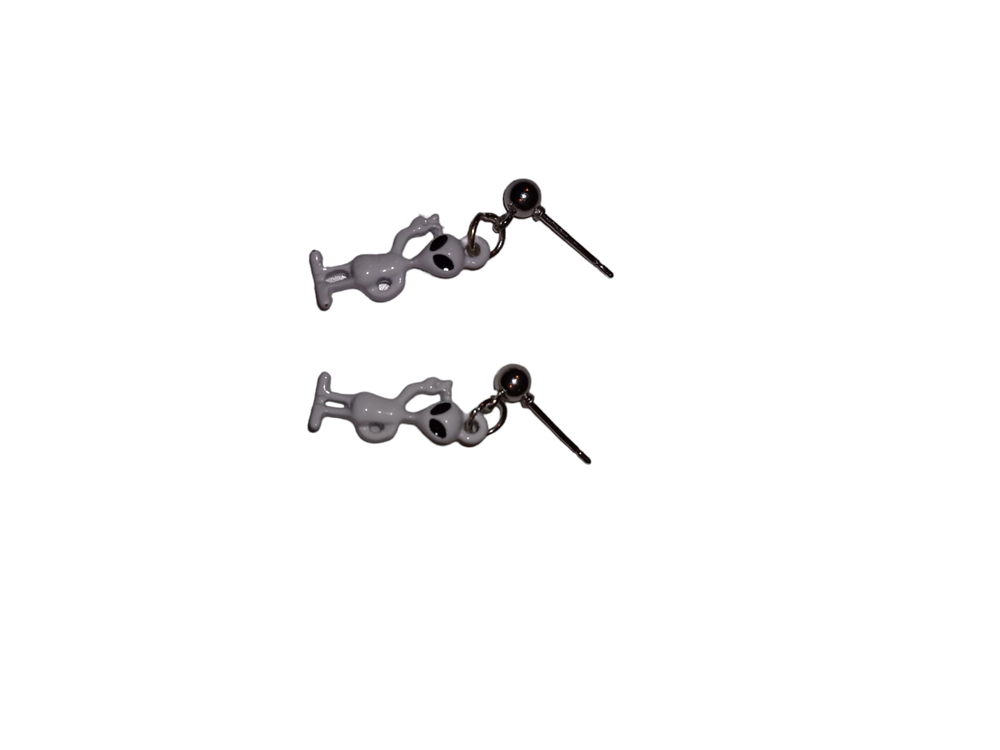 Alien  👽 earrings