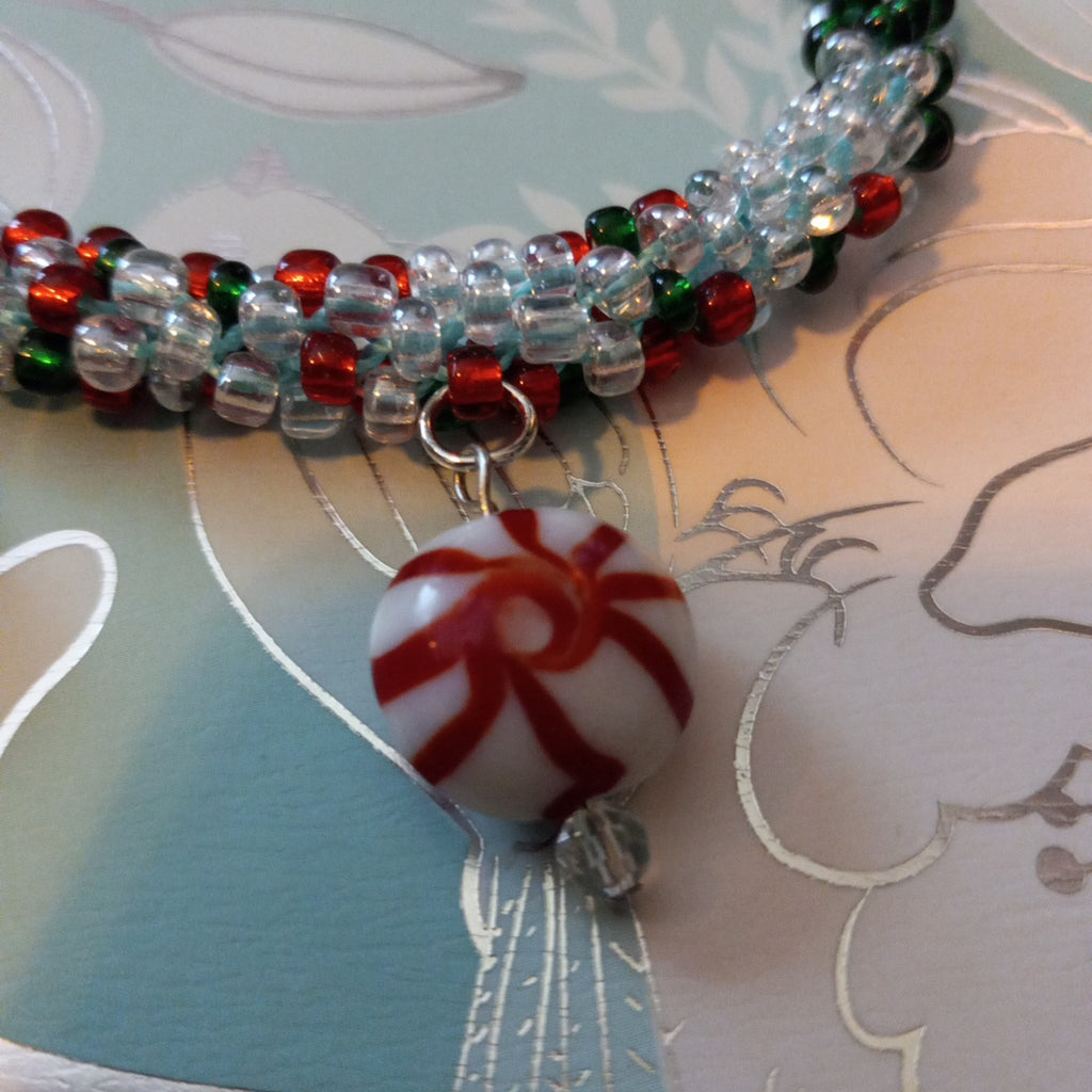 Christmas kumihino style necklace