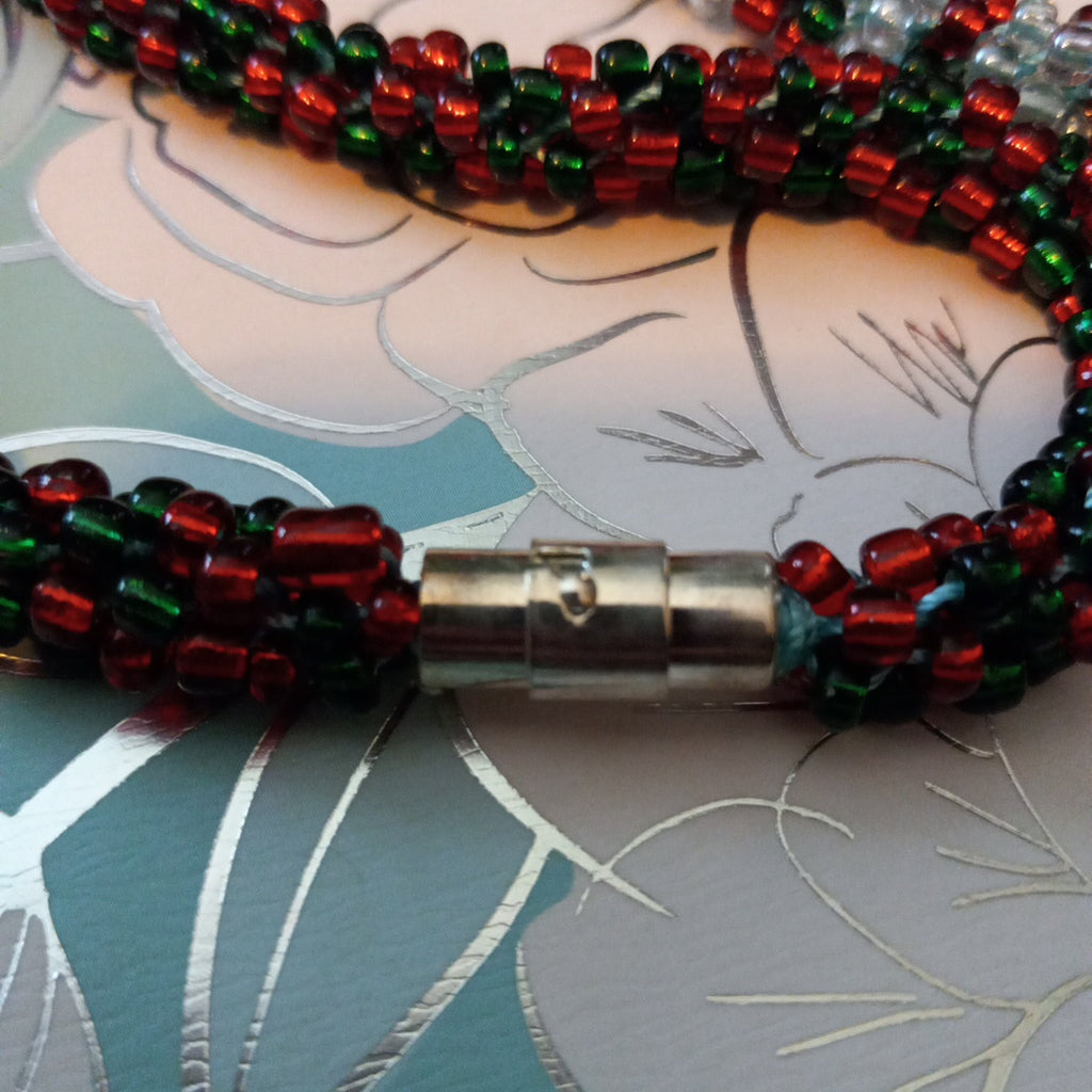 Christmas kumihino style necklace